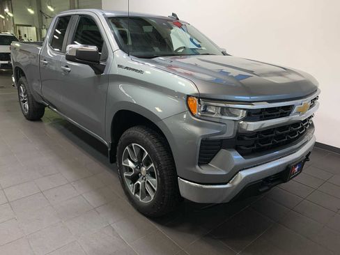 New 2026 Chevrolet Silverado 1500 LT image 2