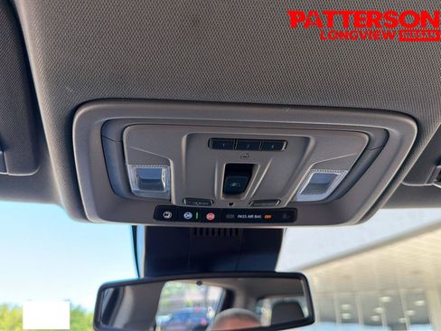 Used 2022 GMC Sierra 1500 SLT w/ SLT Convenience Package AWD/4WD image 13