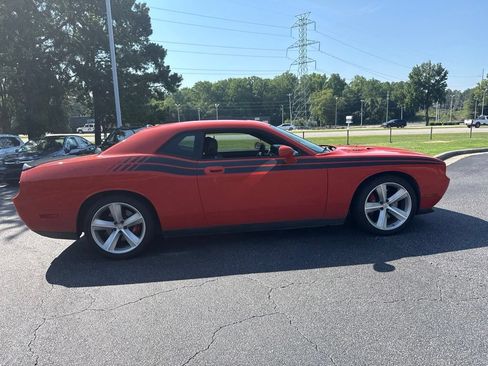 Used 2009 Dodge Challenger SRT8 w/ SRT Option Group II RWD image 6