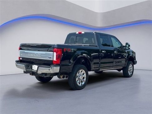 Used 2019 Ford F250 King Ranch w/ King Ranch Ultimate Package AWD/4WD image 6