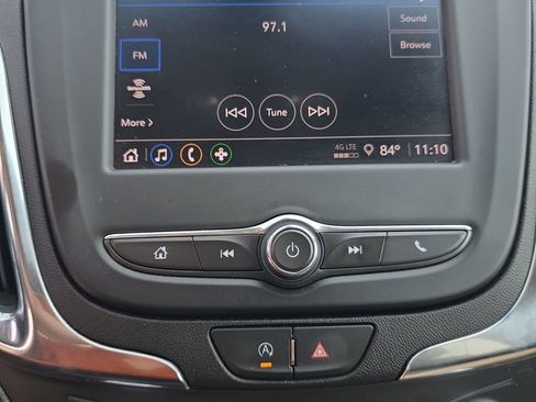 Used 2024 Chevrolet Equinox LT AWD/4WD image 16