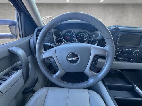 Used 2011 GMC Sierra 2500 SLE w/ SLE Preferred Package RWD image 21