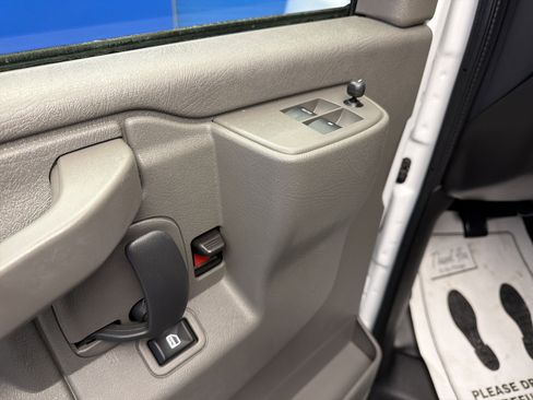 Used 2024 Chevrolet Express 2500 w/ Driver Convenience Package image 11