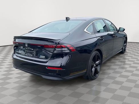 Used 2023 Honda Accord Sport image 6