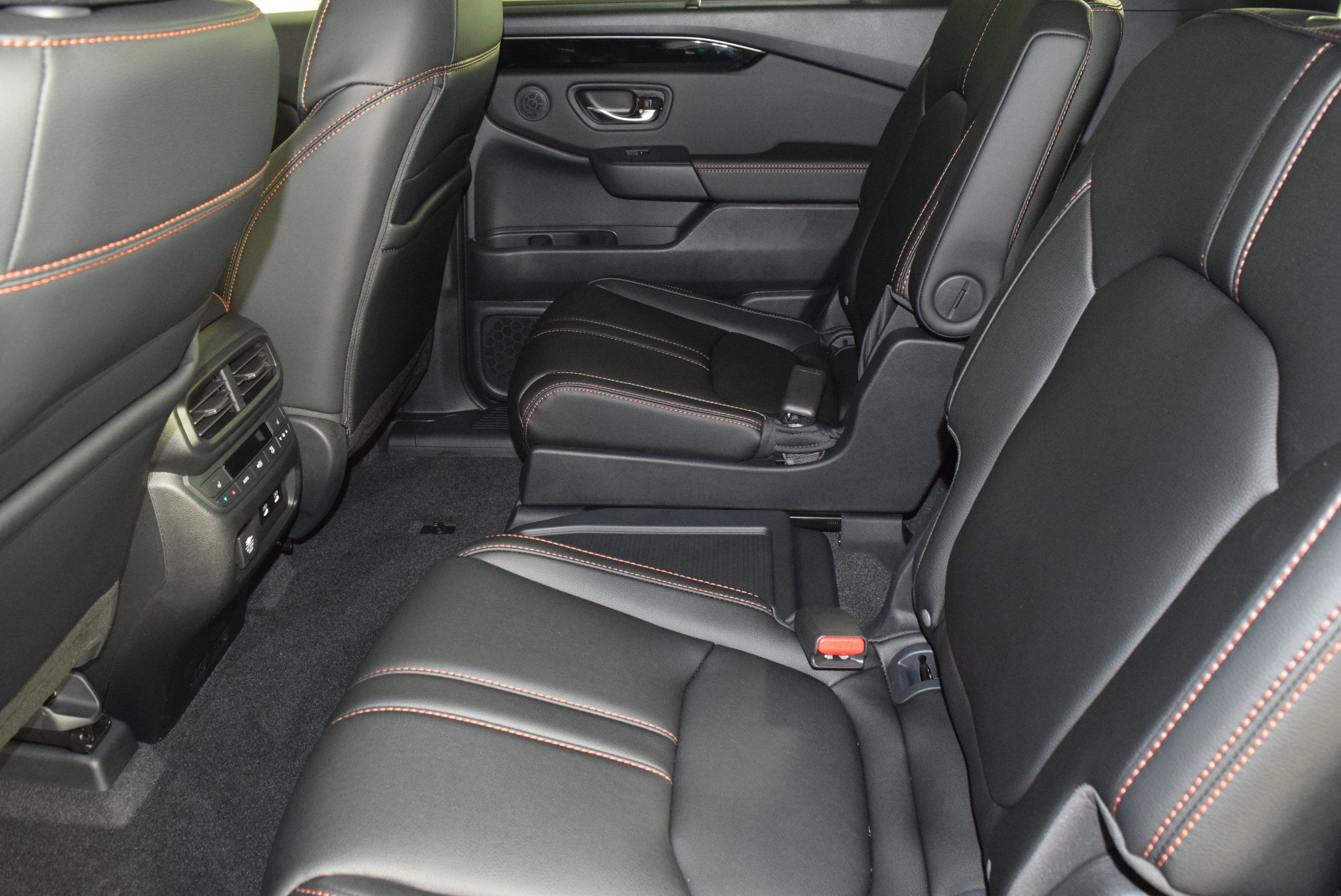 New 2026 Honda Pilot TrailSport image 15