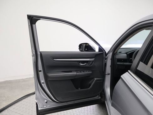 Used 2026 Honda CR-V EX image 16