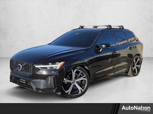 Used 2023 Volvo XC60 T8 Ultimate image 1