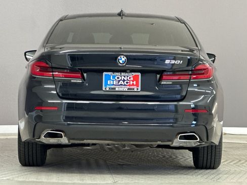 Used 2023 BMW 530i w/ Convenience Package RWD image 9