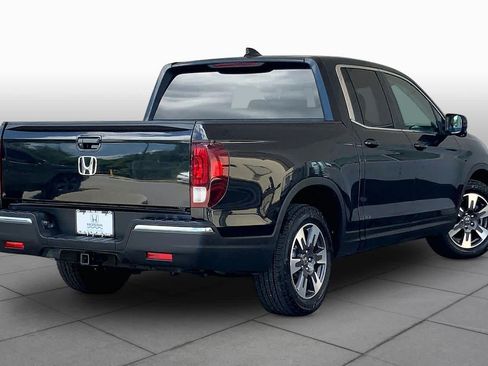 Used 2017 Honda Ridgeline RTL-T image 12