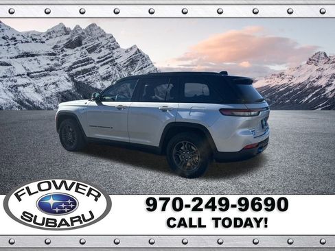 Used 2024 Jeep Grand Cherokee Trailhawk w/ Advanced Protech Group II image 5