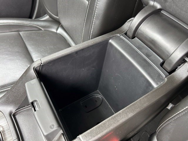 Used 2023 GMC Acadia SLT FWD image 39