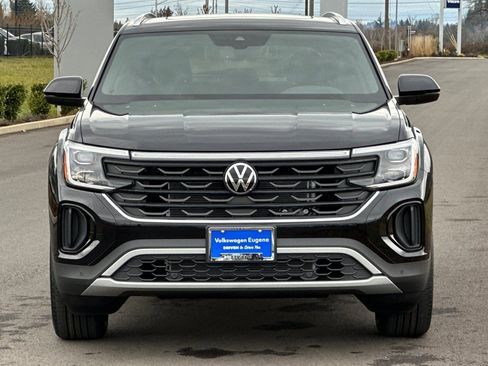 New 2026 Volkswagen Atlas Cross Sport SEL AWD/4WD image 8