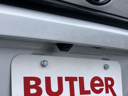 Certified 2024 Toyota Corolla SE image 10