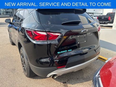 Used 2021 Chevrolet Blazer LT AWD/4WD image 8
