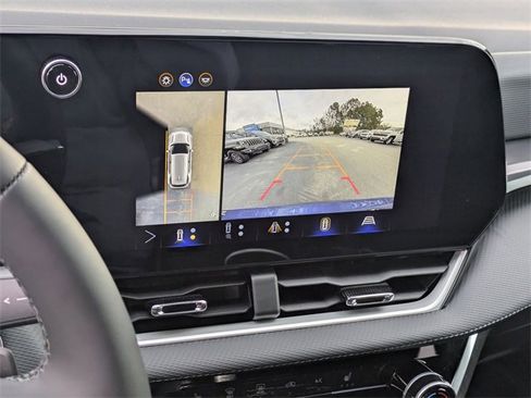 New 2026 Chevrolet Equinox LT w/ Safety and Technology Package image 18