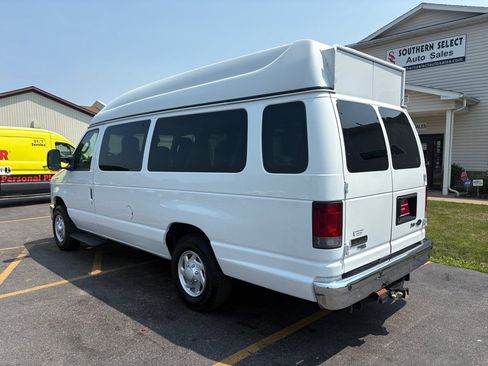 Used 2012 Ford E-350 and Econoline 350 XLT RWD image 8