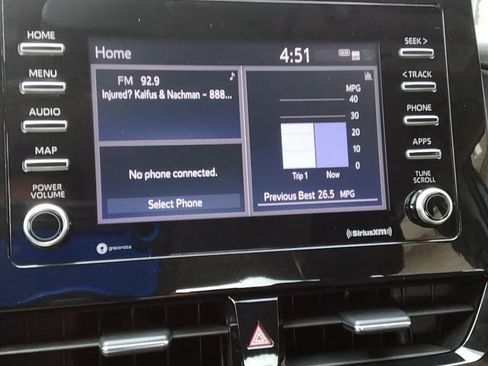 Used 2021 Toyota Camry SE FWD image 18
