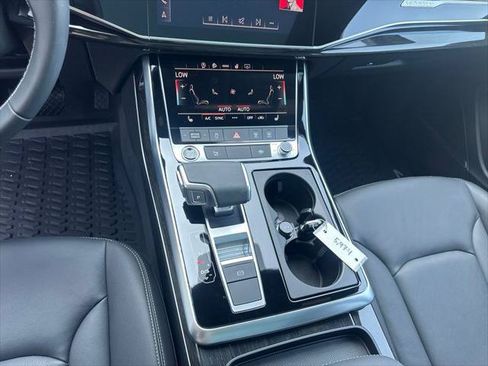 Certified 2026 Audi Q7 2.0T Premium w/ Convenience Plus Package AWD/4WD image 17