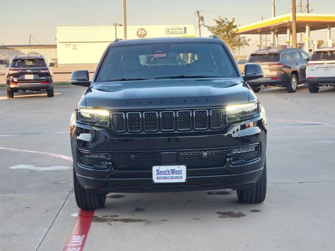 New 2025 Jeep Wagoneer Series II image 6