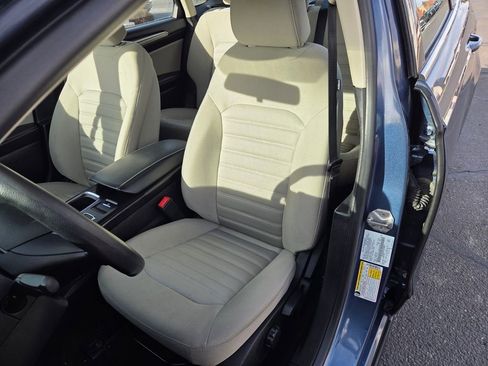 Used 2018 Ford Fusion S image 11