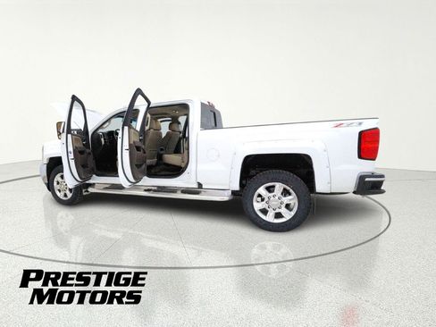 Used 2017 Chevrolet Silverado 2500 LTZ w/ LTZ Plus Package image 15