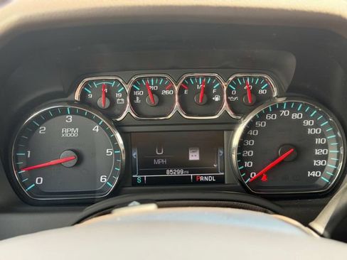 Used 2018 GMC Yukon XL SLT w/ Open Road Package RWD image 31