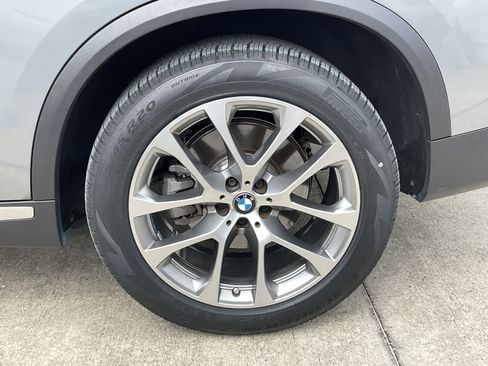Used 2024 BMW X5 xDrive40i w/ Premium Package AWD/4WD image 7