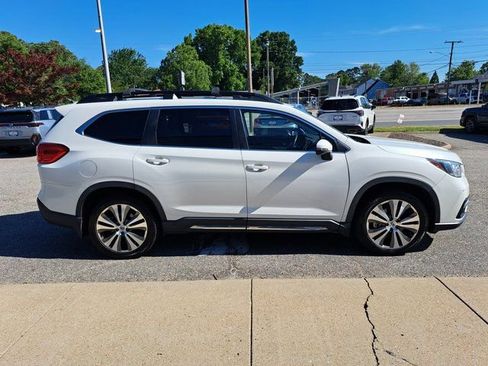 Used 2022 Subaru Ascent Limited w/ Technology Package AWD/4WD image 7