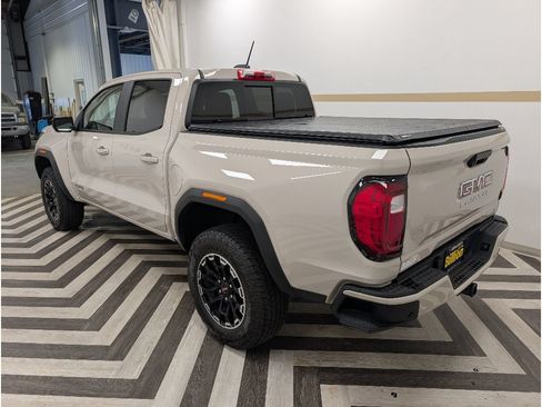 Used 2026 GMC Canyon AT4 w/ Technology Plus Package AWD/4WD image 23