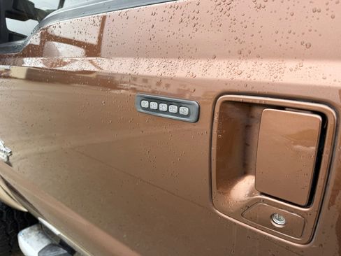 Used 2012 Ford F350 Lariat w/ Lariat Interior Pkg image 17