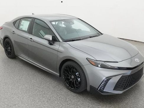 New 2026 Toyota Camry SE image 13
