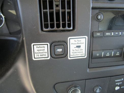 Used 2021 GMC Savana 3500 Extended w/ Power Convenience Package image 28