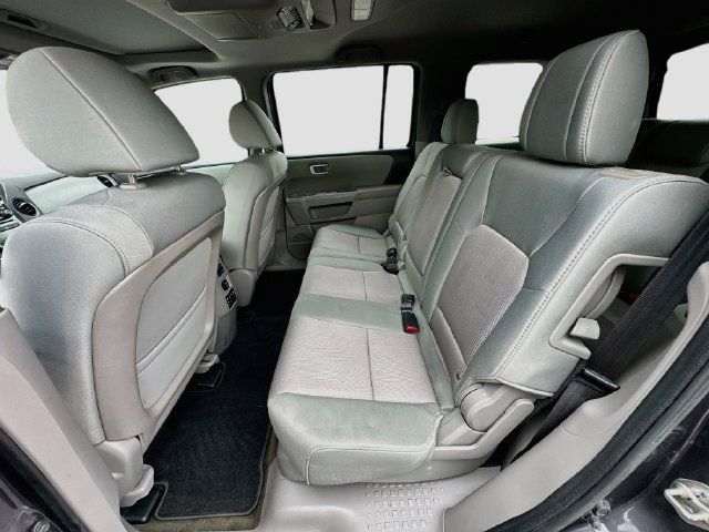 Used 2015 Honda Pilot SE image 25