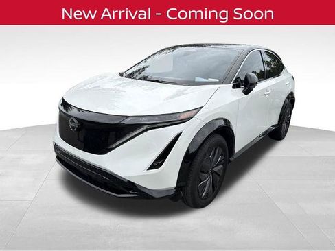 Certified 2023 Nissan Ariya FWD image 1
