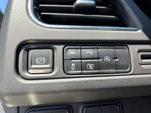 Used 2023 Chevrolet Tahoe RST w/ Luxury Package RWD image 25