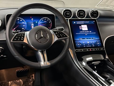 Certified 2026 Mercedes-Benz GLC 300 image 38