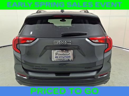 Used 2021 GMC Terrain SLT w/ Infotainment Package II image 6