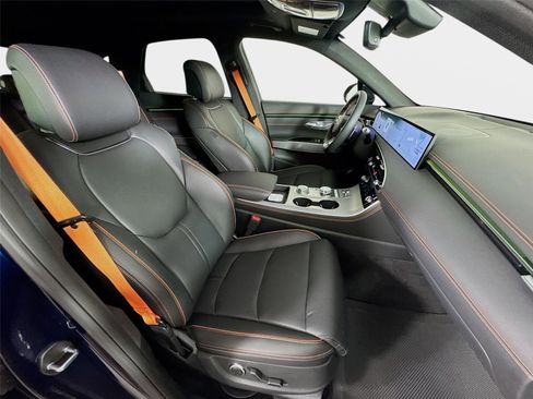 New 2026 Genesis GV70 2.5T Sport Prestige AWD/4WD image 30