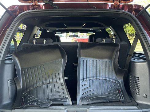 Used 2017 Ford Expedition XLT AWD/4WD image 23