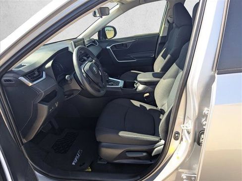 Certified 2025 Toyota RAV4 LE image 10