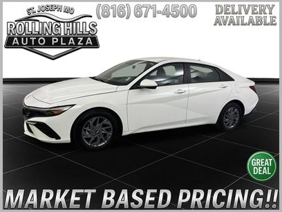 Used 2024 Hyundai Elantra SEL