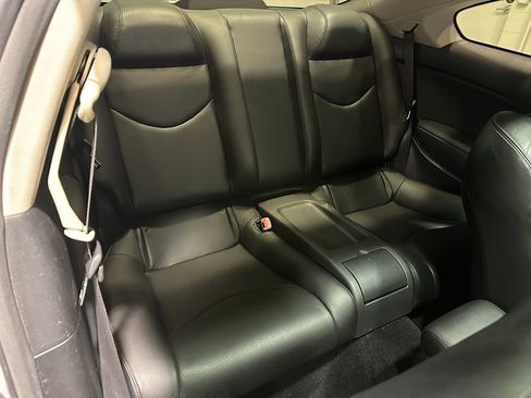 Used 2011 INFINITI G37 Sport image 14