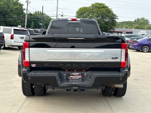 Used 2017 Ford F450 Platinum w/ Platinum Ultimate Package AWD/4WD image 15