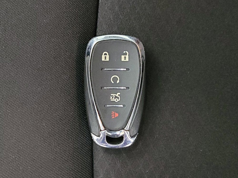 Used 2023 Chevrolet Malibu LT FWD image 32