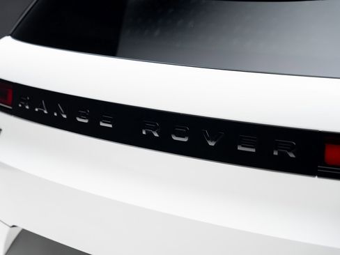 Used 2024 Land Rover Range Rover Sport SE image 29