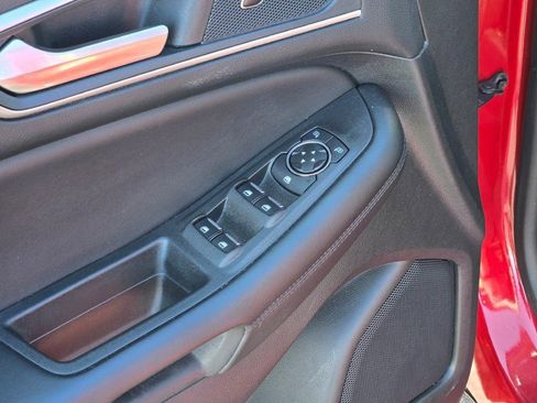 Certified 2024 Ford Edge SEL w/ Convenience Package image 24