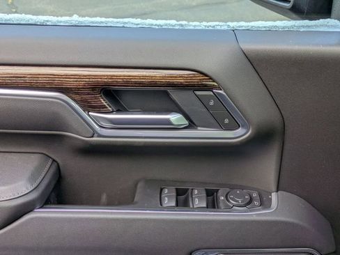 New 2026 GMC Sierra 2500 SLE w/ SLE Convenience Package image 12