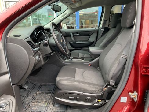 Used 2016 Chevrolet Traverse LT w/ Style and Technology Package AWD/4WD image 11