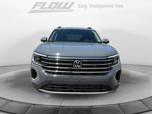 New 2026 Volkswagen Atlas SE AWD/4WD image 2