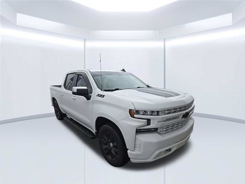 Used 2020 Chevrolet Silverado 1500 LT AWD/4WD image 5
